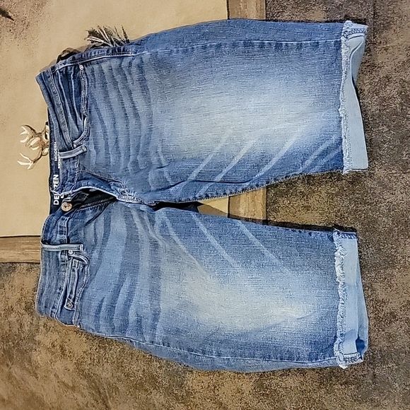 Denizen from Levi's Pants - Levis skinny shorts womens